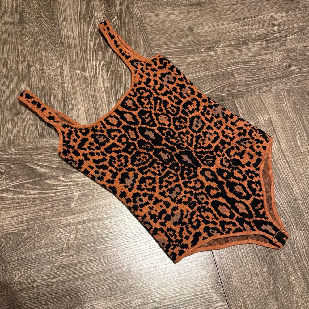 House of Harlow 1960 x Revolve Safari Bodysuit XS